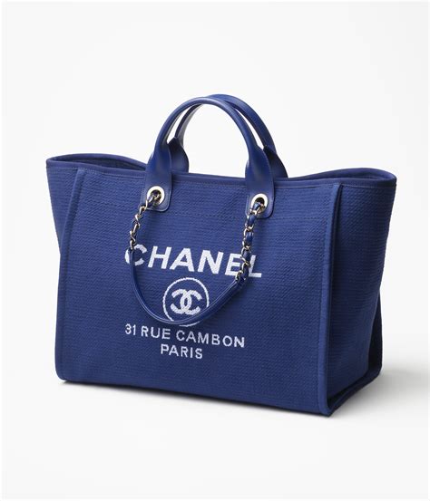 chanel shoppingbag|Chanel shopping bag 2020.